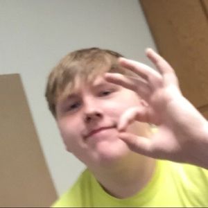 Meet your Posher, Lukus